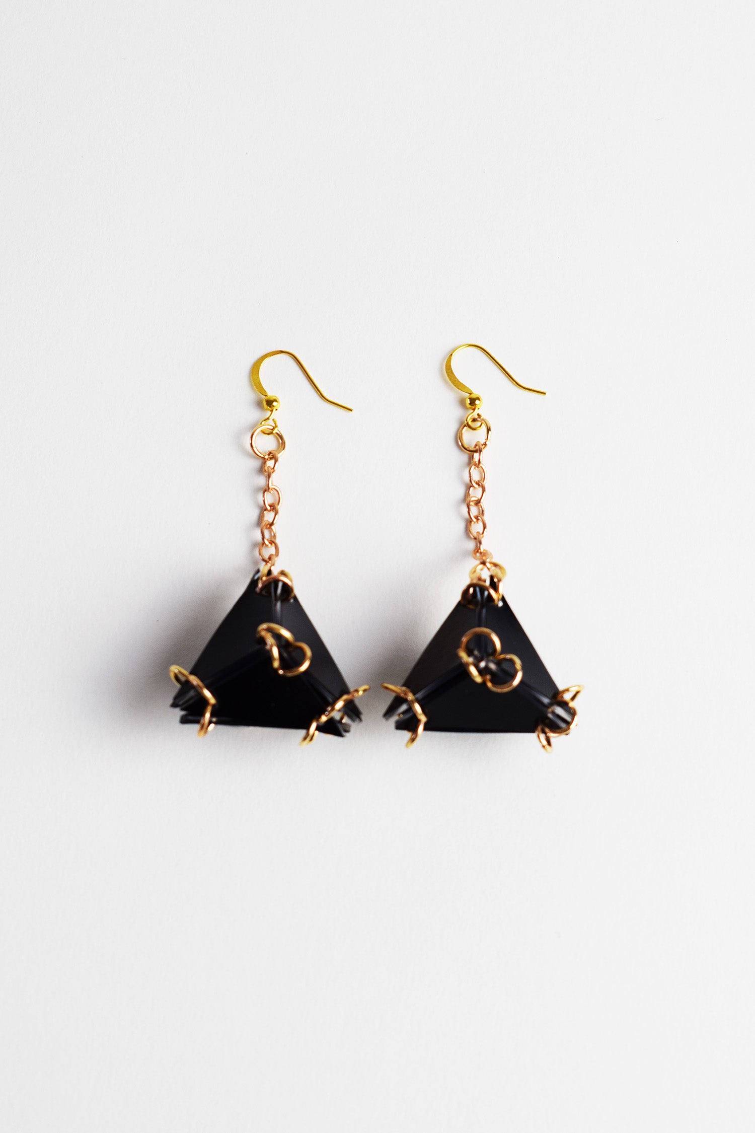 DROP EARRINGS