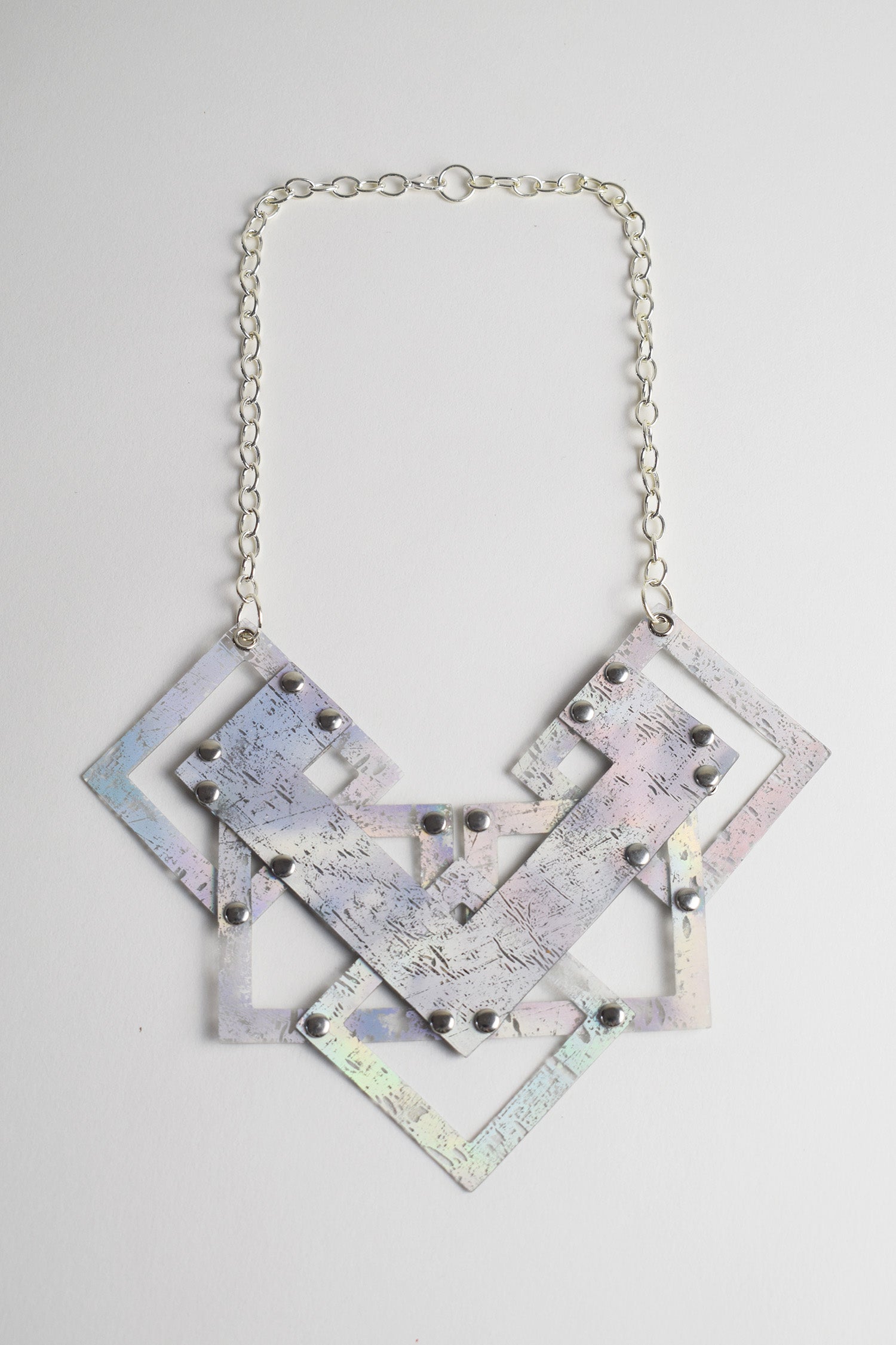 GEO HOLOGRAPHIC NECKLACE
