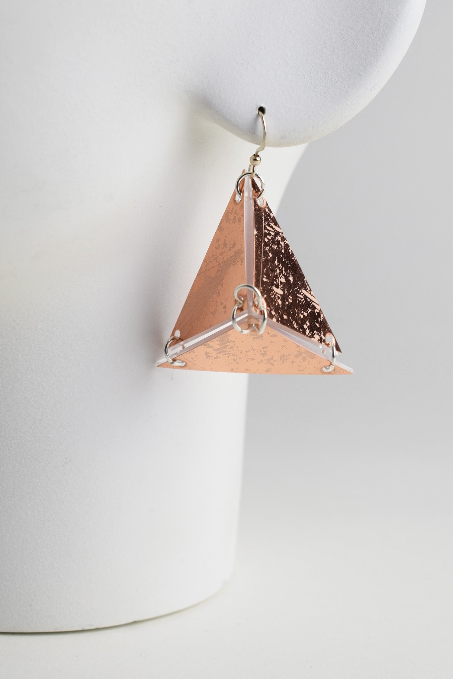 SINGLE PYRAMID EARRINGS