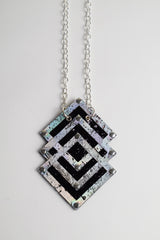 GLITTER PENDANT
